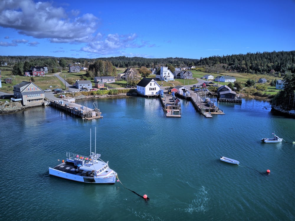 17 Charming Coastal Maine Towns Anchored in Centuries-Old Lobster Traditions