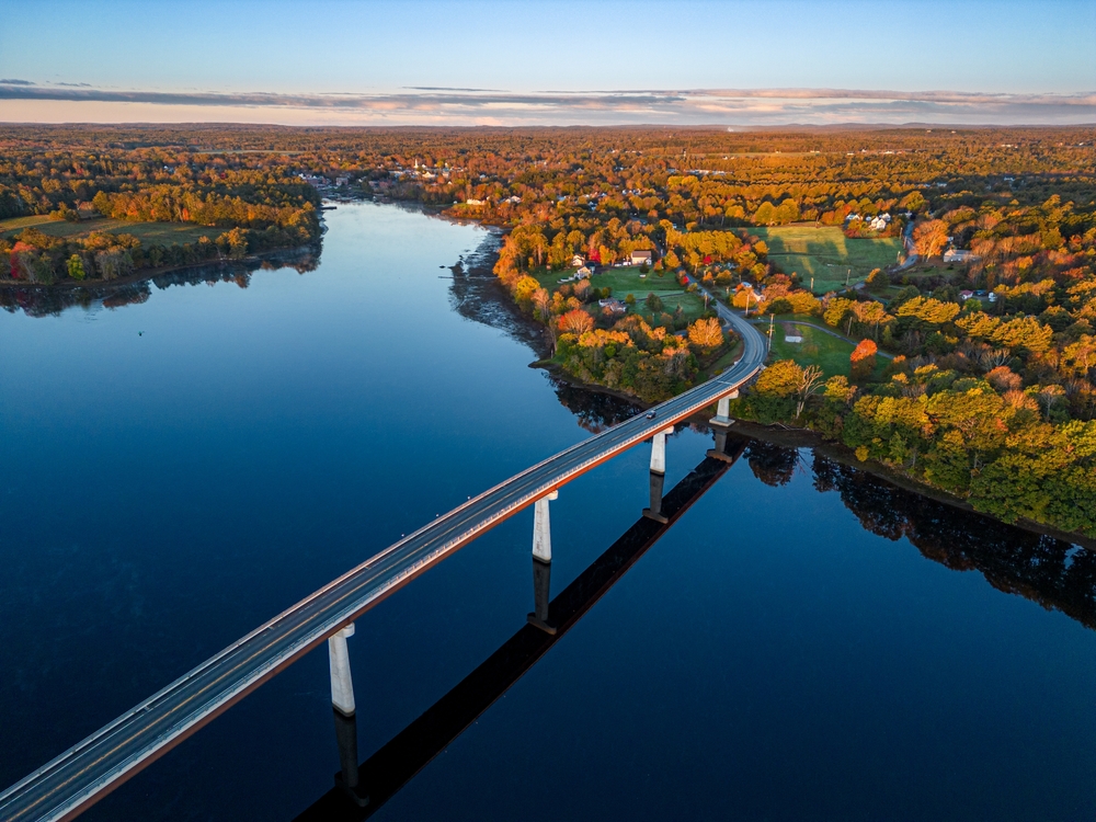 Explore 25 Secluded Towns Scattered Across Southeast Maine’s Coastline